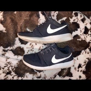 Nike roshe one